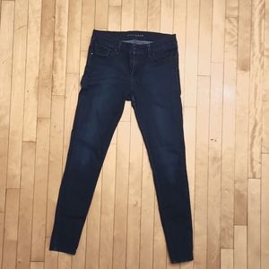 Mott + Bow Skinny Jeans